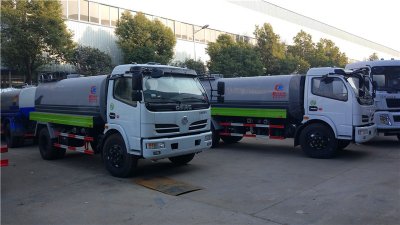 山西太原客戶再訂6臺(tái)掃路車、吸塵車、洗掃車、灑水車